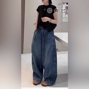 Y2K Wide‎ Leg High Rise Kate Deep Pleat Jeans size 30”